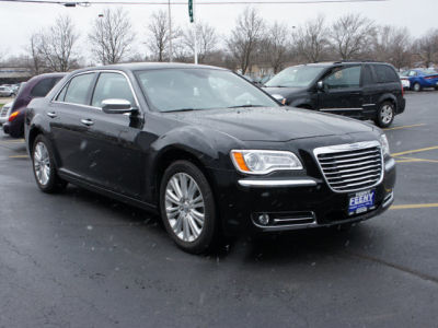 2012 Chrysler 300C  Base
