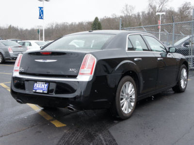 2012 Chrysler 300C  Base