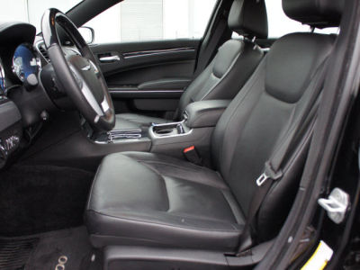 2012 Chrysler 300C  Base