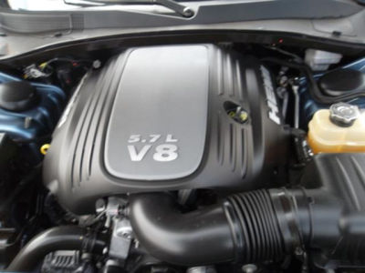 2011 Chrysler 300C  Base