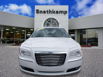 2012 Chrysler 300C  Base