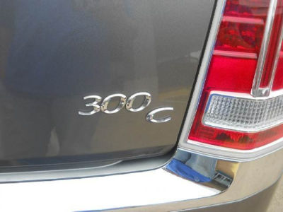 2011 Chrysler 300C  Base