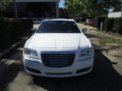 2011 Chrysler 300C  Base