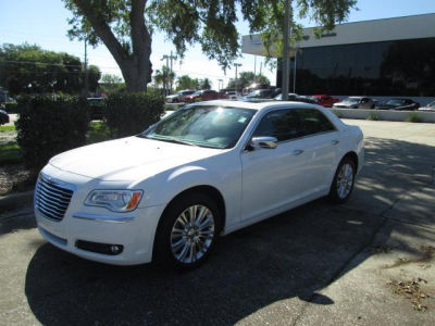 2011 Chrysler 300C  Base