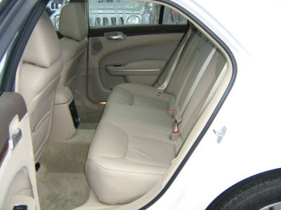 2011 Chrysler 300C  Base