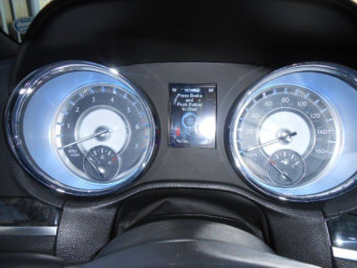 2012 Chrysler 300C  Base