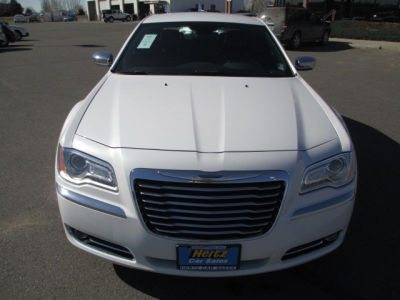 2012 Chrysler 300C  Base