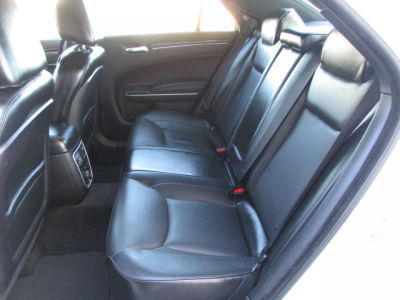2012 Chrysler 300C  Base