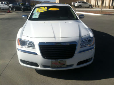 2011 Chrysler 300C  Base