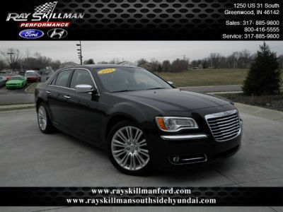2012 Chrysler 300C Base