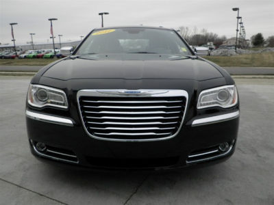 2012 Chrysler 300C  Base