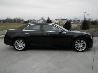 2012 Chrysler 300C  Base