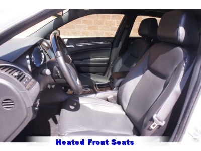 2012 Chrysler 300C  Base
