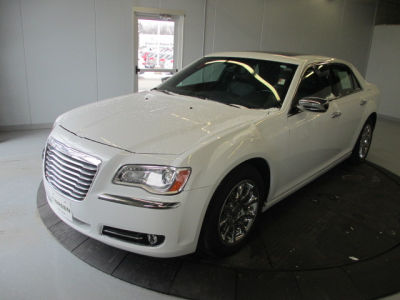 2012 Chrysler 300C  Base
