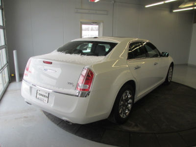 2012 Chrysler 300C  Base
