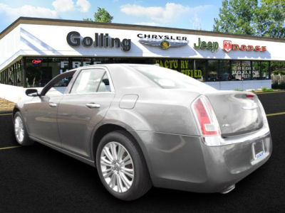 2011 Chrysler 300C  Base