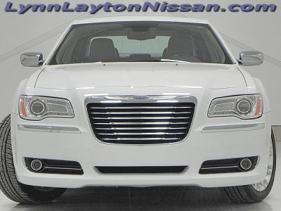 2011 Chrysler 300C  Base