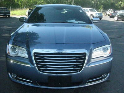 2011 Chrysler 300C