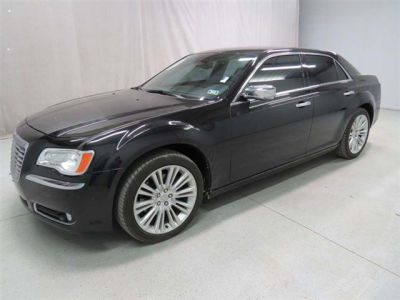 2011 Chrysler 300C Base