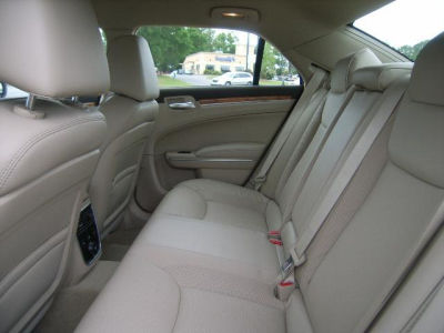 2013 Chrysler 300C  Base