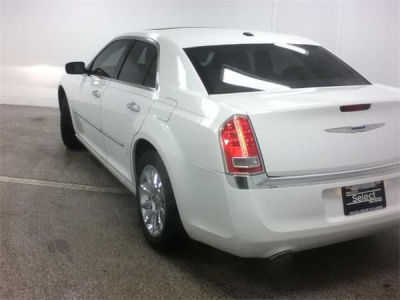 2011 Chrysler 300C  Base