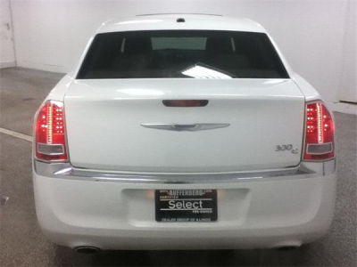 2011 Chrysler 300C  Base