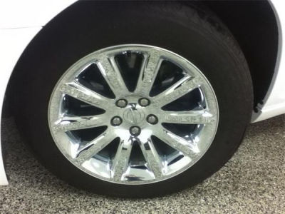 2011 Chrysler 300C  Base