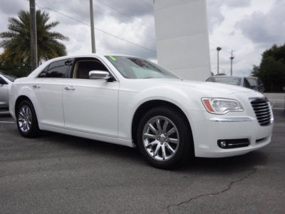 2011 Chrysler 300C Base