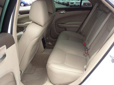 2011 Chrysler 300C  Base