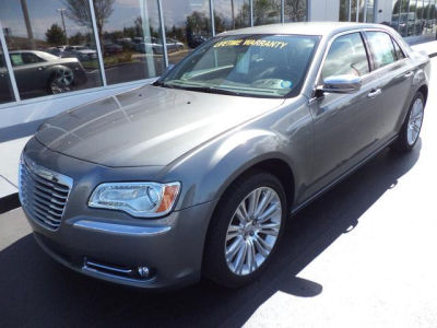 2011 Chrysler 300C  Base
