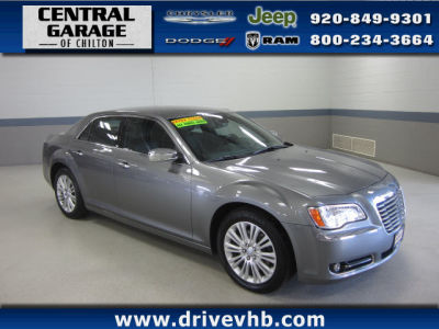 2012 Chrysler 300C Base