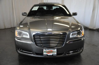 2011 Chrysler 300C  Base