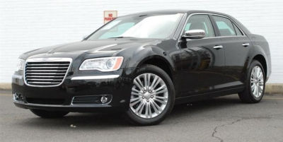 2011 Chrysler 300C Base