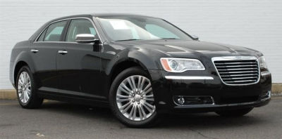2011 Chrysler 300C  Base