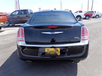 2012 Chrysler 300C  Base