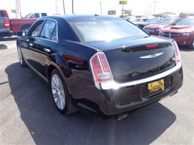 2012 Chrysler 300C  Base