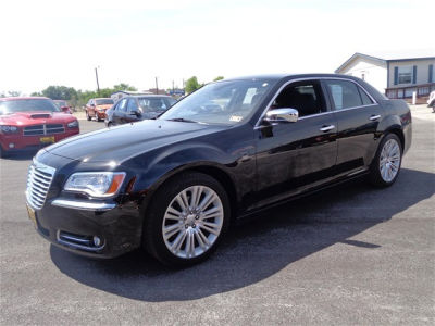 2012 Chrysler 300C  Base