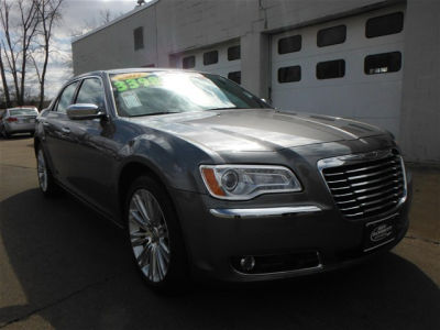 2011 Chrysler 300C  Base