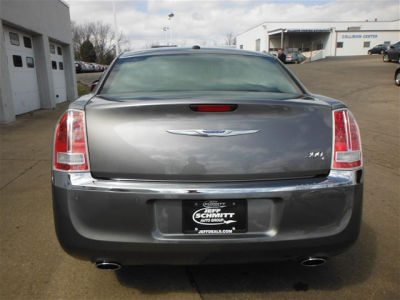 2011 Chrysler 300C  Base