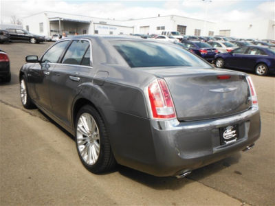 2011 Chrysler 300C  Base