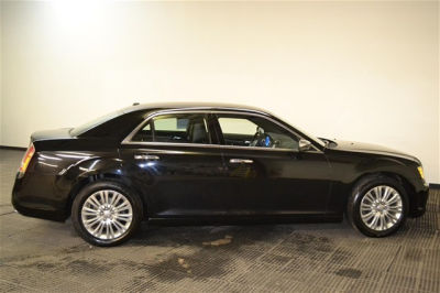 2012 Chrysler 300C  Base