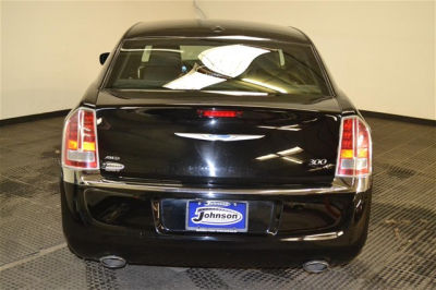 2012 Chrysler 300C  Base
