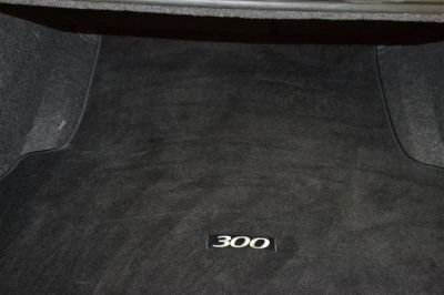 2012 Chrysler 300C  Base