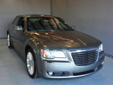2011 Chrysler 300C  Base