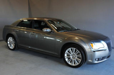 2011 Chrysler 300C  Base