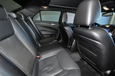 2011 Chrysler 300C  Base