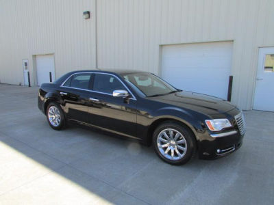2013 Chrysler 300C  Base