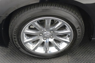 2012 Chrysler 300C  Base