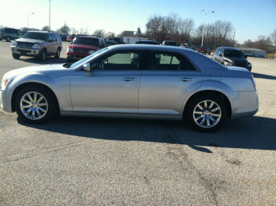 2012 Chrysler 300C  Base