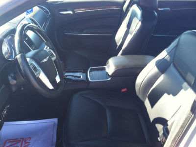 2012 Chrysler 300C  Base